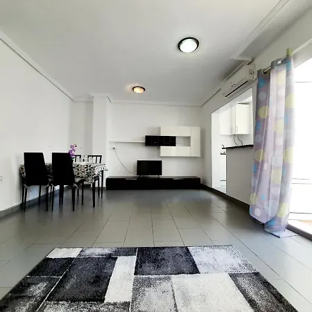 Best House Heraclio Torrevieja