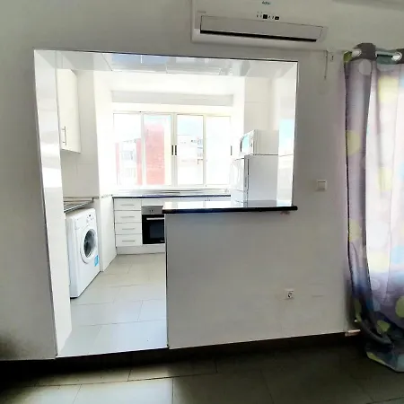 Best House Heraclio Апартаменти Торрев'єха